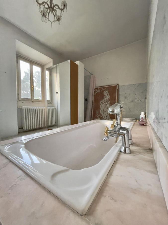 Affascinante Casale Brambilla Vicino Pavia Villa San Zenone al Po ภายนอก รูปภาพ