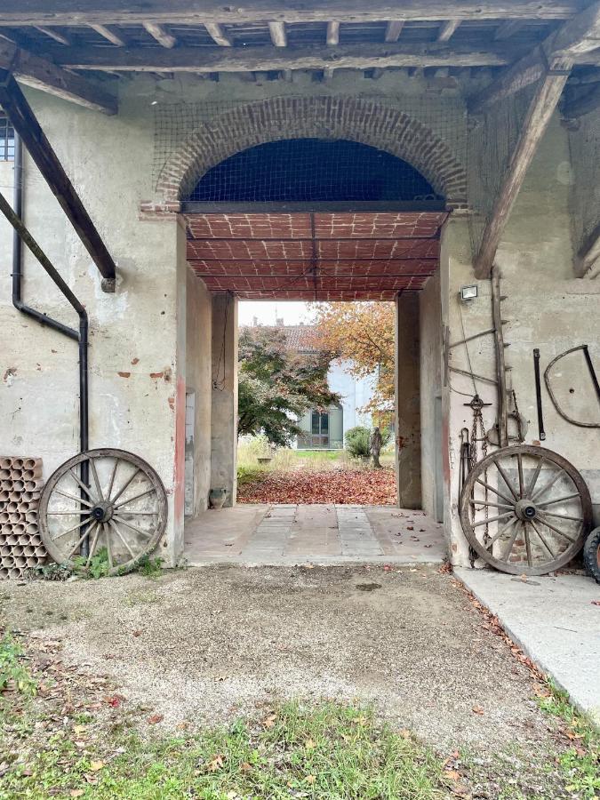 Affascinante Casale Brambilla Vicino Pavia Villa San Zenone al Po ภายนอก รูปภาพ