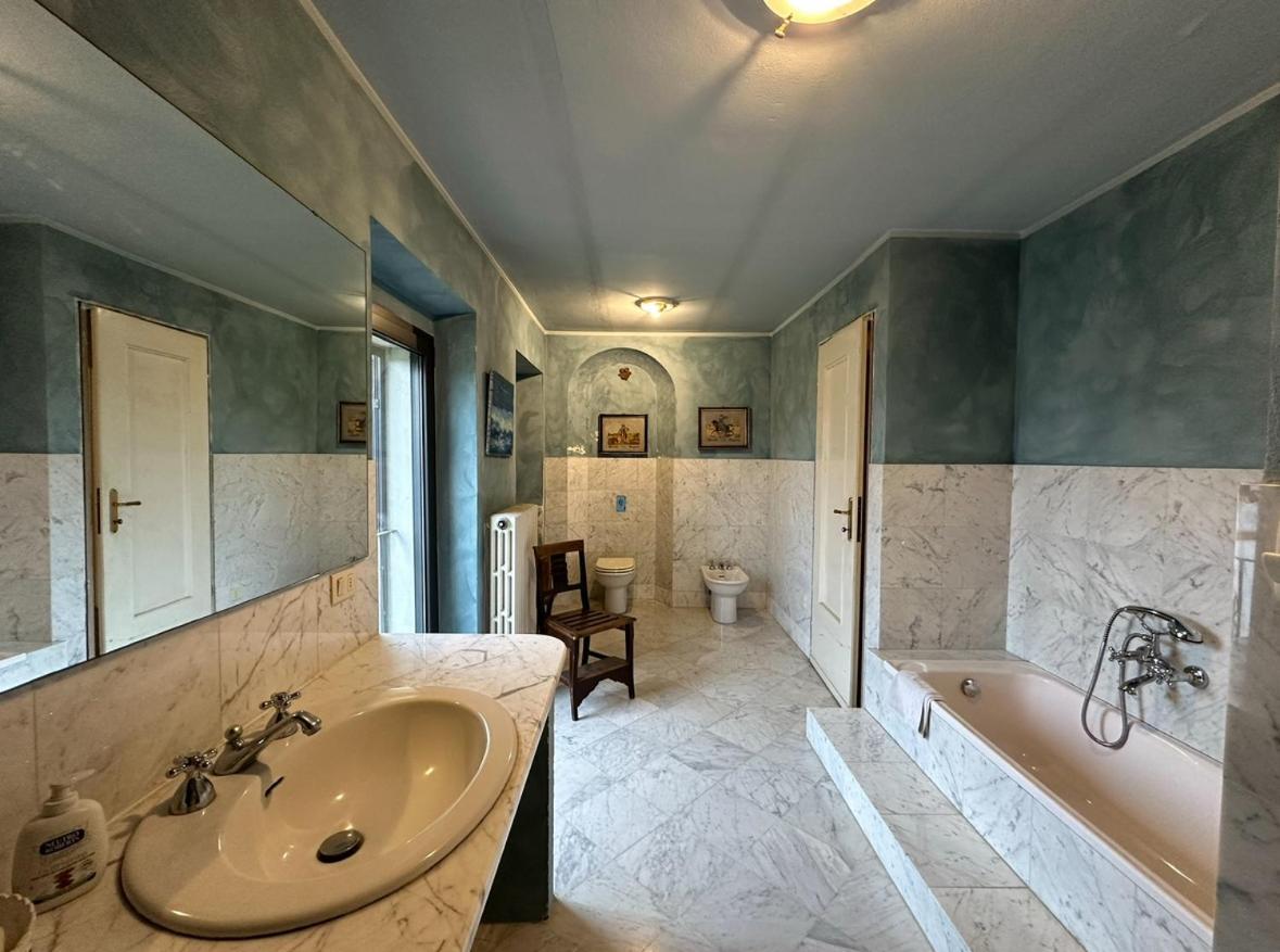 Affascinante Casale Brambilla Vicino Pavia Villa San Zenone al Po ภายนอก รูปภาพ